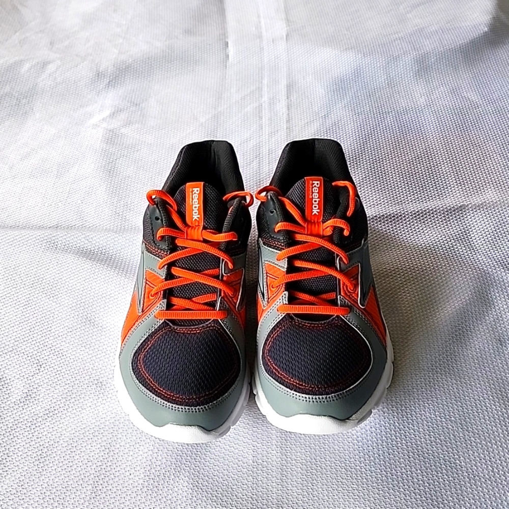 Men's Reebok sneakers, Grey and orange, sizes 10